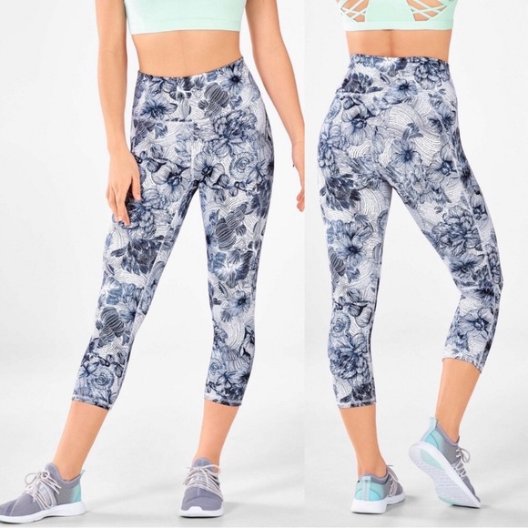 FABLETICS Salar Powerhold PALISADES Blue & White Floral Leggings Sz XS S - Picture 9 of 16